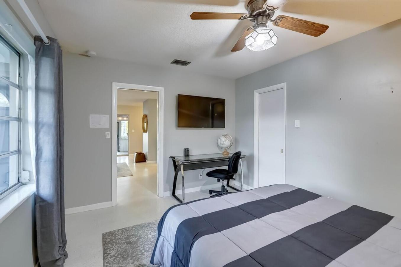 Waterfront Apartment Private Patio Pool فورت لودرديل المظهر الخارجي الصورة