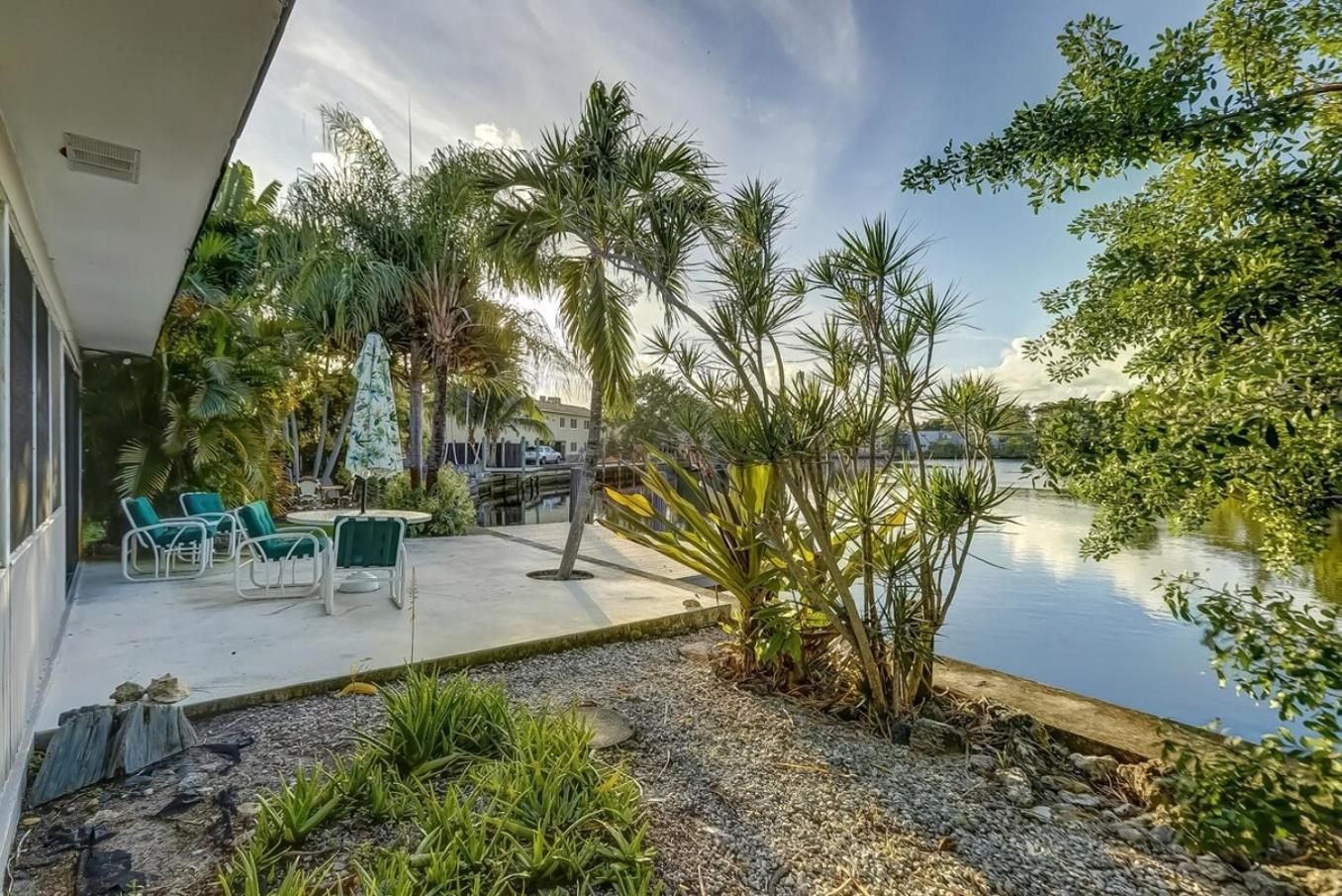 Waterfront Apartment Private Patio Pool فورت لودرديل المظهر الخارجي الصورة
