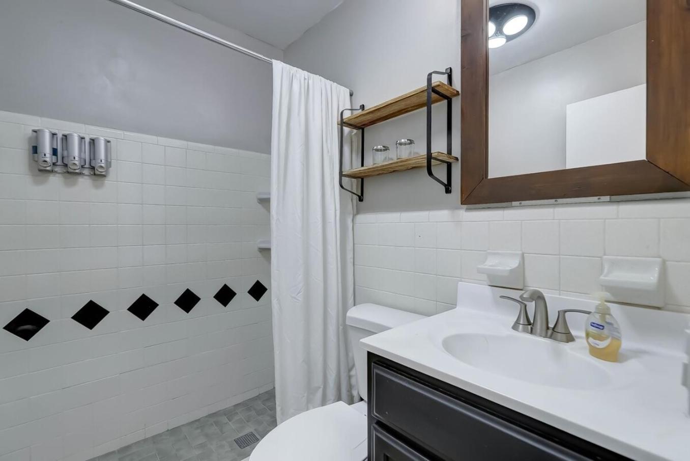 Waterfront Apartment Private Patio Pool فورت لودرديل المظهر الخارجي الصورة