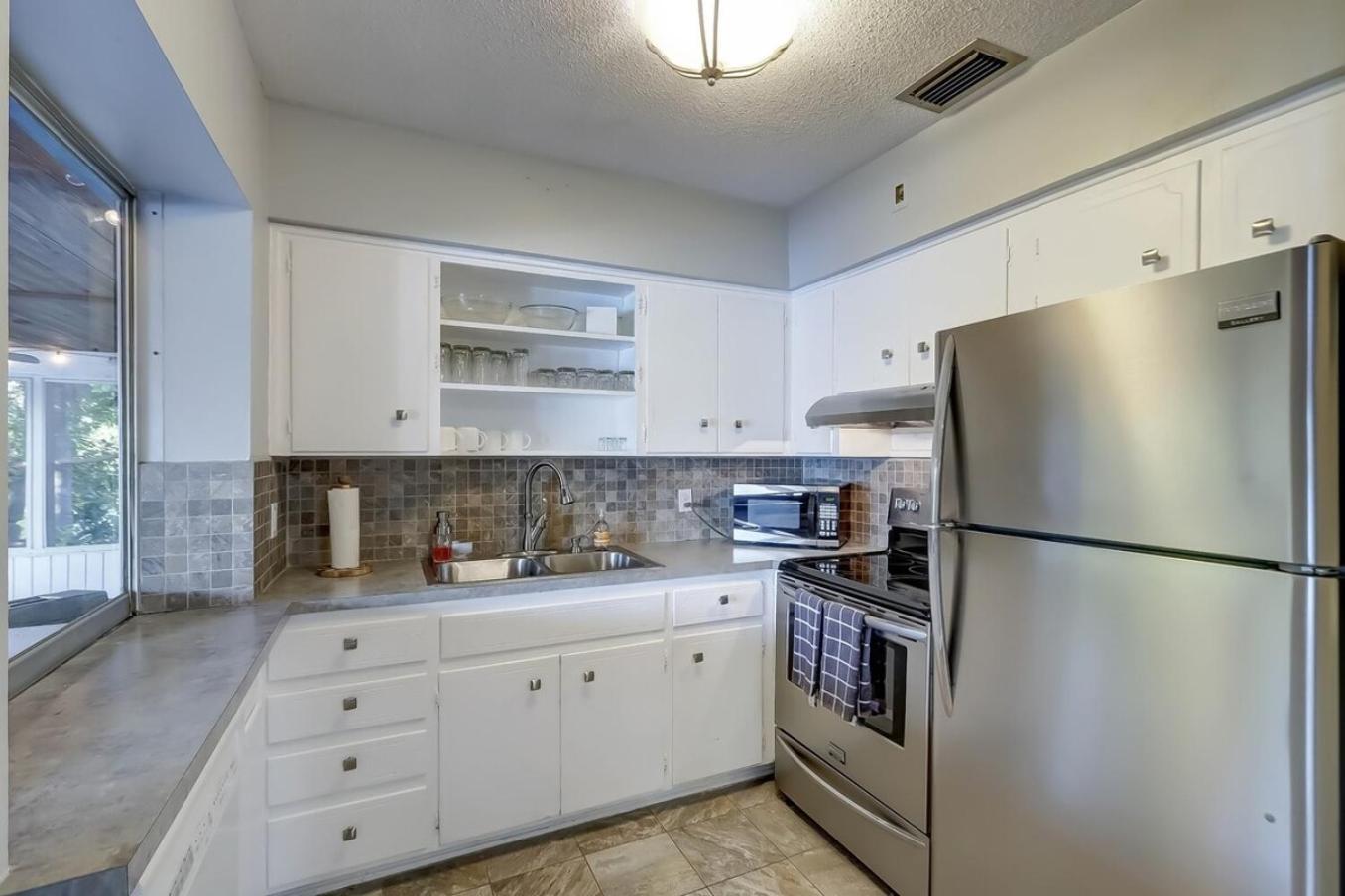 Waterfront Apartment Private Patio Pool فورت لودرديل المظهر الخارجي الصورة